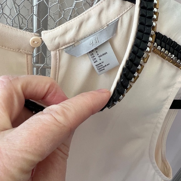 H & M Sleeveless Blouse with "leather" and gold & black beaded collar - Picture 2 of 4